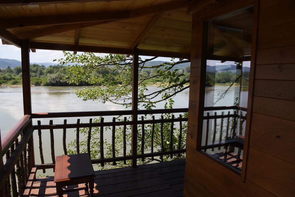 Holiday Home Kucica Na Drvetu Banja Koviljaca Ngoại thất bức ảnh